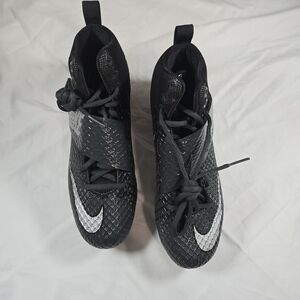 Nike Black and White Athletic Cleats